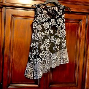 Inc long top with removable black camisole